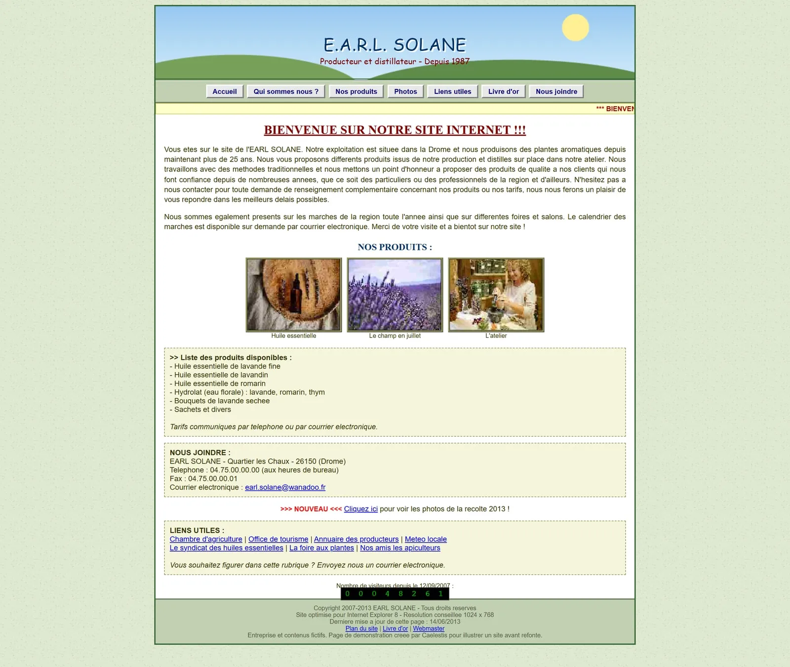 Ancien site d'un producteur d'huiles essentielles : mise en page en tableau, texte gris justifié sur toute la largeur, photos minuscules et pixellisées, aucun bouton pour le contacter.